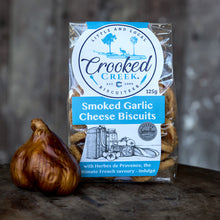 CROOKED CREEK SMOKED GARLIC CHEESE BISCUITS 125G
